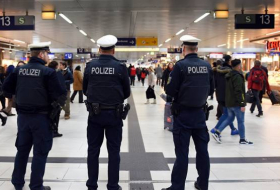 Attaque au couteau près de Düsseldorf, en Allemagne: 1 mort et 1 blessé