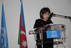 Présentation du patrimoine culturel d`Azerbaïdjan au siège de l`UNESCO