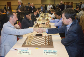 La Coupe d`Europe des clubs d`échecs : Socar avance bien