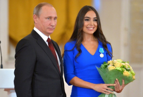 Vladimir Poutine a remis la Médaille Pouchkine à Leyla Aliyeva