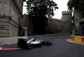 F1: Lewis Hamilton remporte le premier essai libre du Grand Prix d’Europe