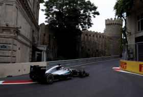 GP d`Europe: Lewis Hamilton le plus rapide lors de la deuxième séance d`essais libres