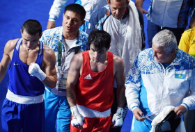 JO : le champion du monde Elvin Mamishzade domine Olzhas Sattibayev