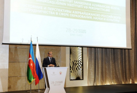 Une conférence consacrée à la coopération russo-azerbaïdjanaise se tient à Bakou