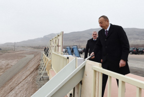 Le président Ilham Aliyev pose la première pierre de la Centrale hydroélectrique d’Ordoubad - PHOTOS