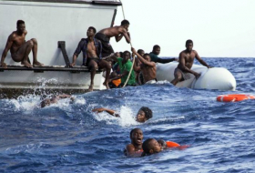 Méditerranée: 250 migrants secourus