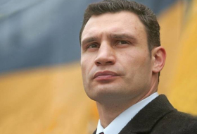 Vitali Klitchko se rendra en Azerbaïdjan