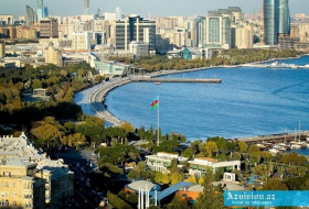 Des responsables arméniens arrivent à Bakou
