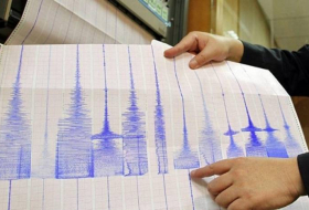 Trois séismes de magnitude modérée en Iran
