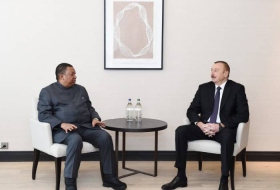 Le président azerbaïdjanais rencontre le secrétaire général de l'OPEP à Davos