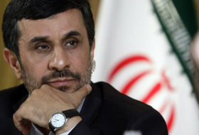 Iran : l'ex-président Ahmadinejad demande des 