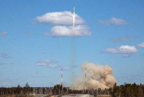 Une fusée russe Soyouz met ses satellites en orbite