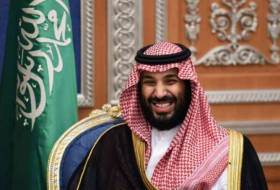 Le prince héritier saoudien entame en Egypte sa première tournée à l'étranger