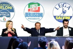 La coalition de Berlusconi affiche son unité