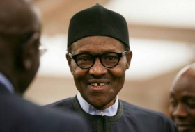 Nigeria: le président Buhari crée la polémique en traitant les jeunes de paresseux