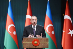 Président Aliyev: L'Azerbaïdjan augmente sa puissance militaire au détriment des produits de défense turcs