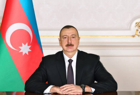  Le président Ilham Aliyev présente ses condoléances à son homologue ukrainien  