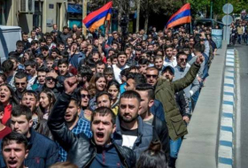 Arménie: la mobilisation contre le nouveau Premier ministre continue