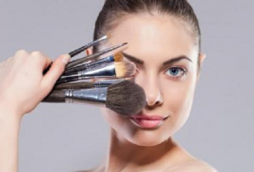 Comment dissimuler vos symptômes d'allergie avec du maquillage