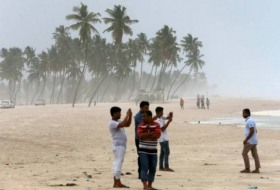 Le cyclone Mekunu se renforce en catégorie 2 en approchant d'Oman