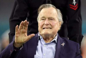 George H.W. Bush à nouveau hospitalisé