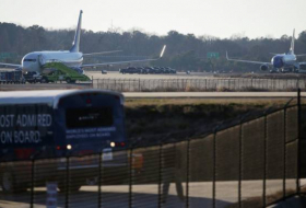 Un passager en slip saute d’un avion sur l’aéroport d’Atlanta 