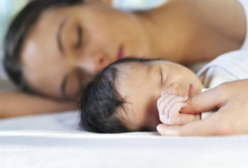Les effets du manque de sommeil chez les jeunes parents