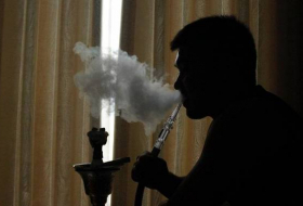 Fumer le narguilé n'est pas aussi inoffensif que cela en a l'air, affirment des chercheurs