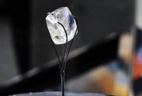 Un minéral plus dur que le diamant découvert en Sibérie