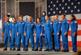 La NASA dévoile les noms des astronautes pour les premiers vols des navettes spatiales Boeing et SpaceX