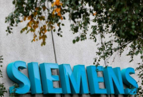 Siemens dément envisager de supprimer 20.000 emplois