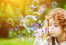 Science décalée : comment souffler la parfaite bulle de savon