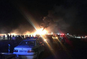 Au moins 19 morts dans un accident entre un bus et un tanker en Iran