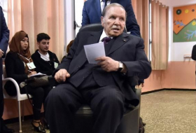 Algérie : le président Bouteflika candidat en 2019, selon le chef de son parti