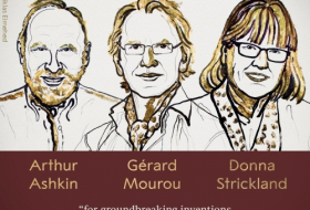 Le Nobel de physique à Arthur Ashkin (USA), Gérard Mourou (France) et Donna Strickland (Canada)