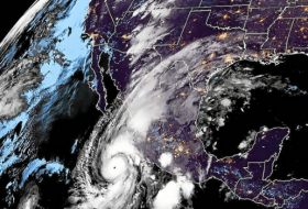 L'ouragan Willa passe en catégorie 5 à l'approche du Mexique