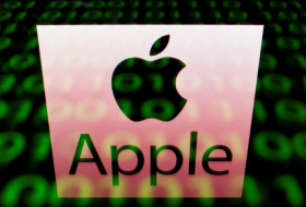 Apple puni en Bourse malgré des résultats record portés par la cherté des iPhone