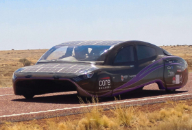 Cette voiture solaire a battu le record mondial d'efficacité énergétique