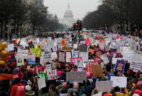 Des milliers de manifestants aux Etats-Unis pour défendre les droits des femmes
