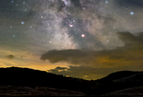   Une rivière de plusieurs milliers d'étoiles découverte dans la Voie lactée  
