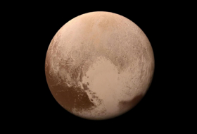 Pluton aurait un océan sous sa surface de glace