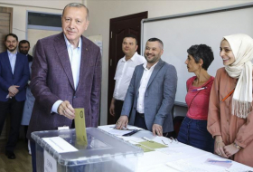   Turquie:   Erdogan vote à Istanbul à l'occasion des municipales