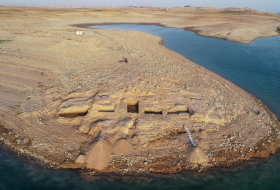  Un palace vieux de 3.400 ans émerge des eaux en Irak 