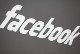 Facebook suspend des dizaines de milliers d'applications