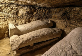   Egypte:   3000 ans après les tombes des prêtres des Dieux Thot et Horus sont exhumées