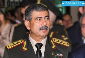   Le ministre de la Défense d'Azerbaïdjan a présenté ses condoléances à la Turquie  