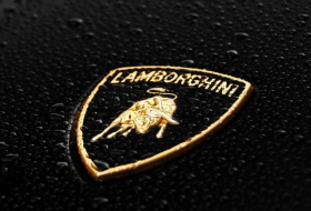 Lamborghini a présenté son premier yacht en édition limitée à 3 millions d’euros –  Vidéo 