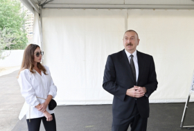  Le président azerbaïdjanais et la première vice-présidente font don d'un mois de leurs salaires mensuels 