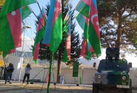   Le drapeau azerbaïdjanais a été hissé aux postes frontières de Zangilan  