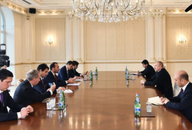  Ilham Aliyev reçoit une délégation italienne dirigée par Manlio Di Stefano 